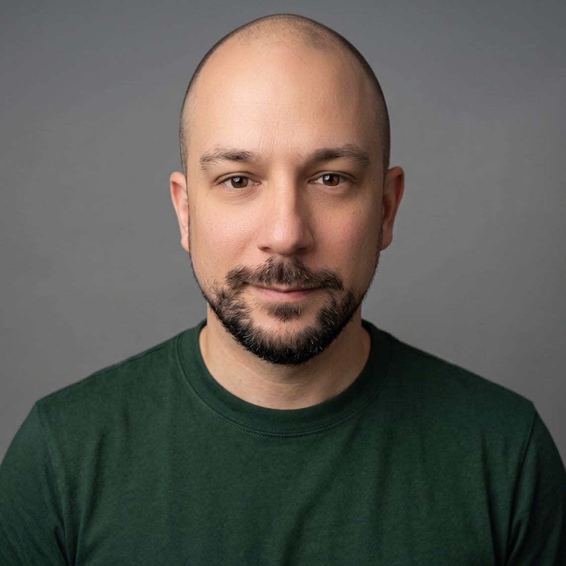 Headshot of Chris Hornak, founder of Blog Hands